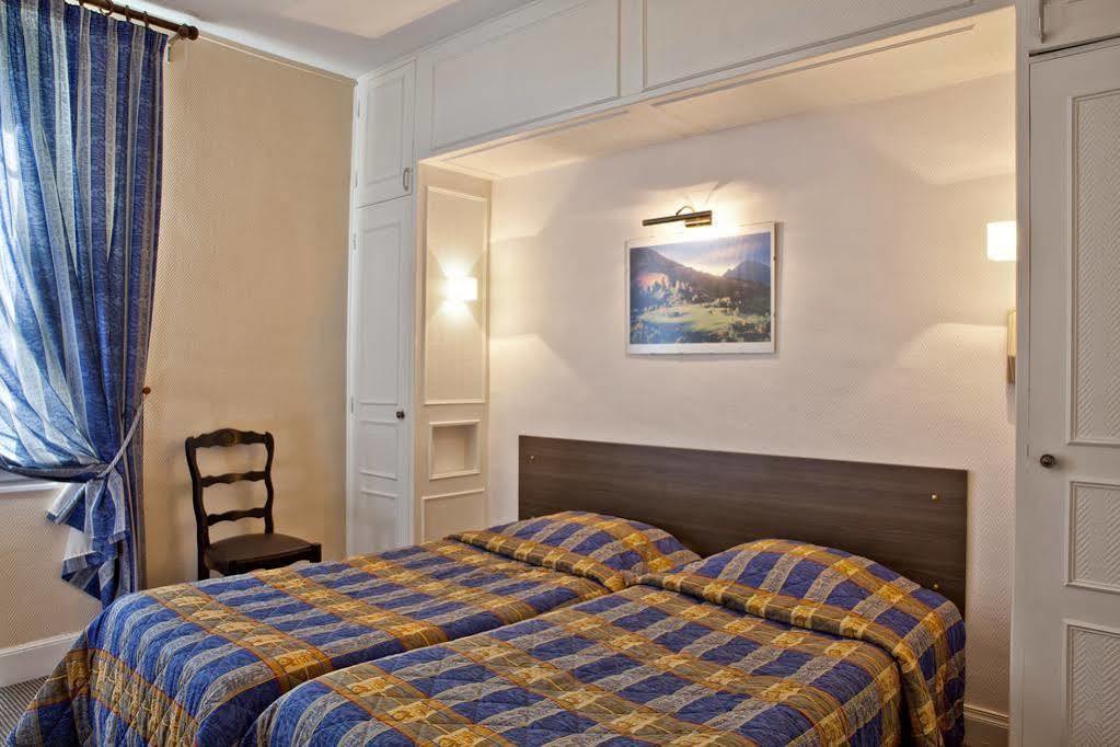 Residence Des Bains*** Vic-sur-Cère Dış mekan fotoğraf